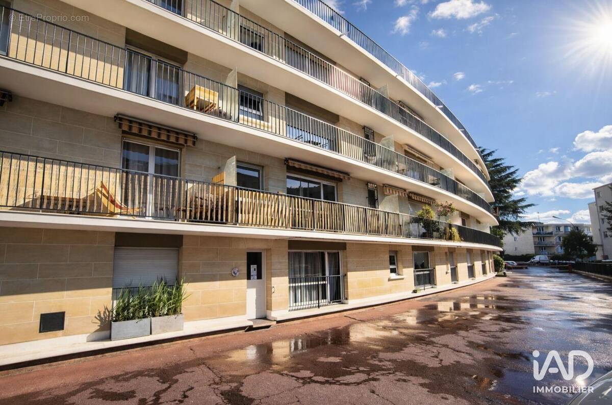 Photo 1 - Appartement à LE VESINET