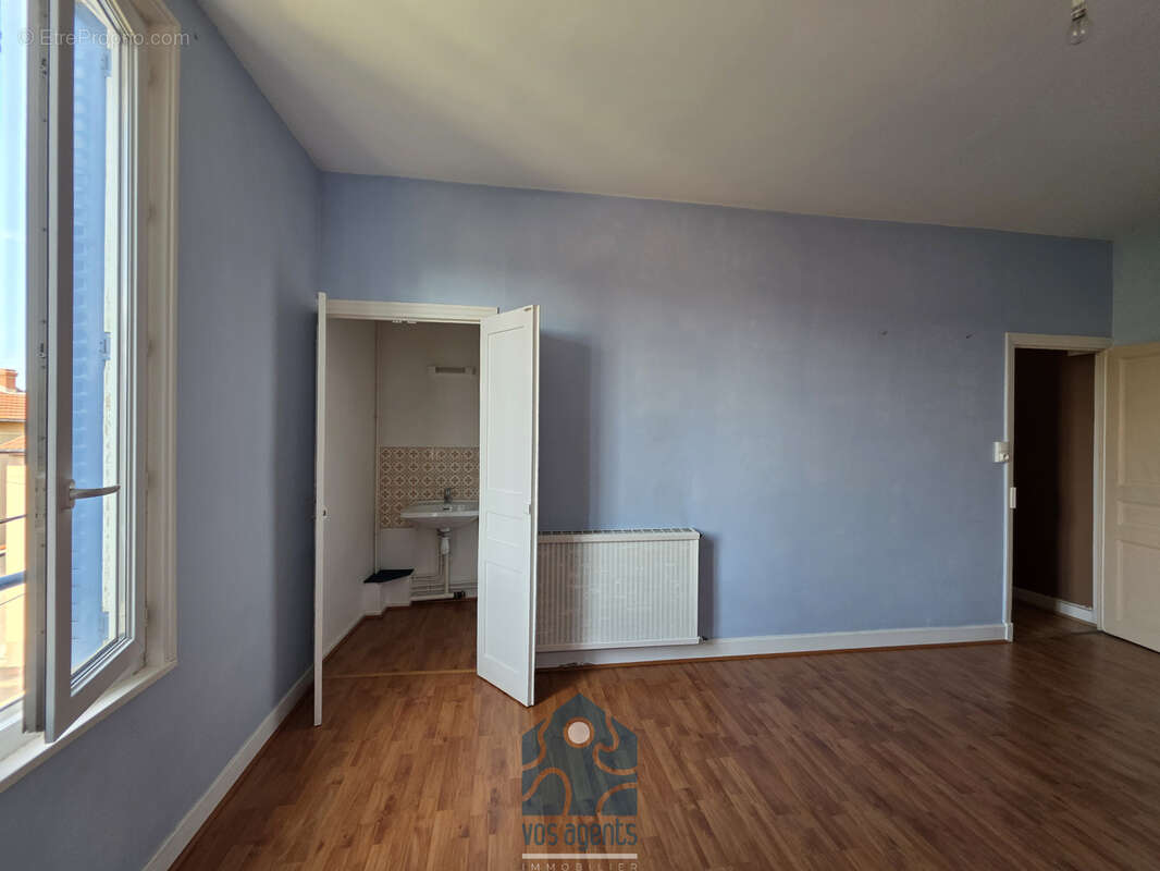 Appartement en triplex 4 pièces avec balcon et stationnement - photo 5