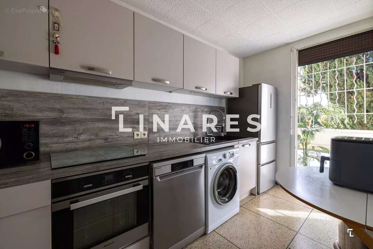Appartement à MARSEILLE-12E