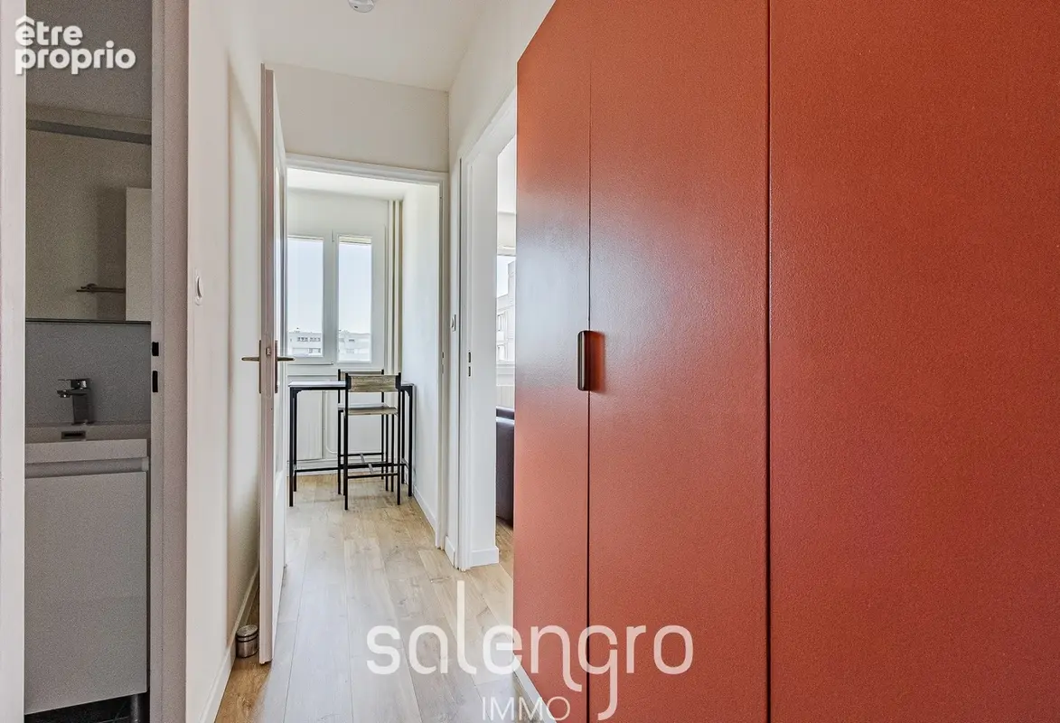 Appartement 30 m² à Villeurbanne  - photo 6