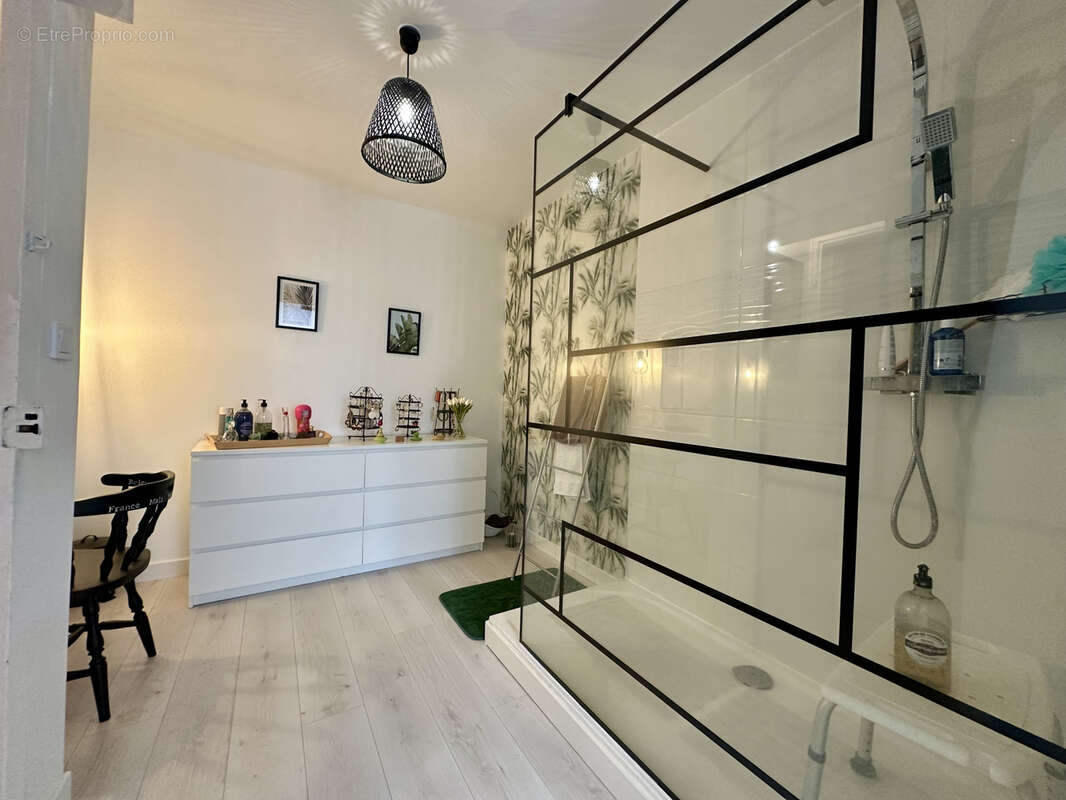 Maison à SAINT-NICOLAS-D'ALIERMONT