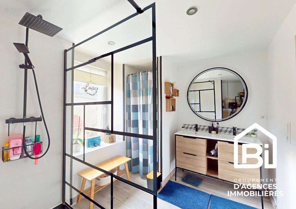 Maison à SAINT-AUBIN-D'ARQUENAY