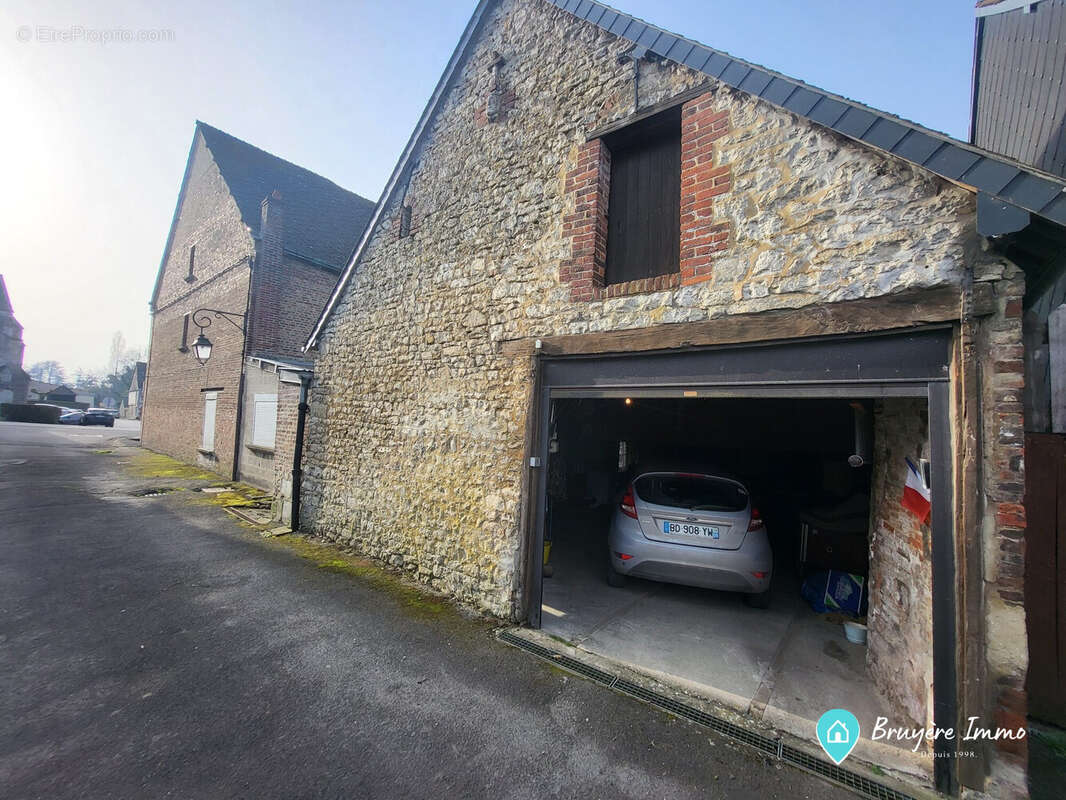 Appartement à AUBENTON