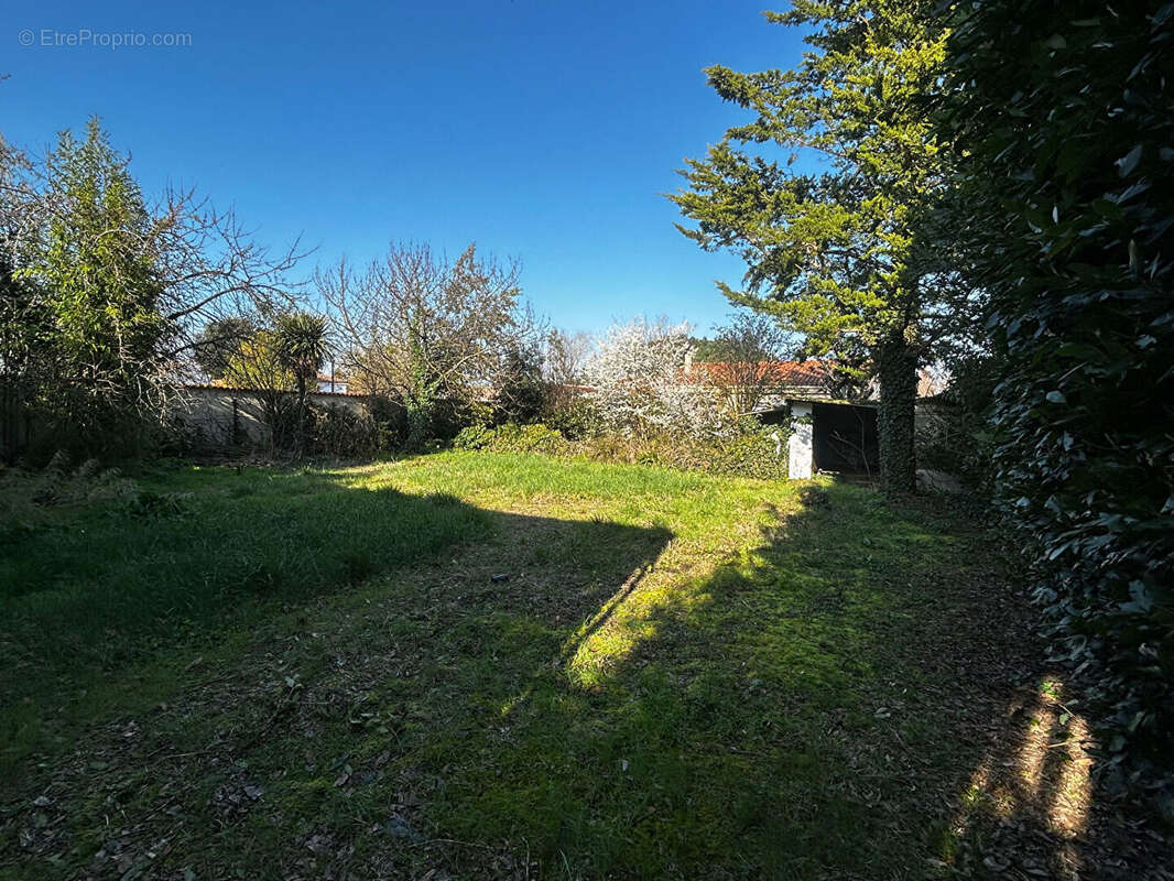 Maison à DOMPIERRE-SUR-MER