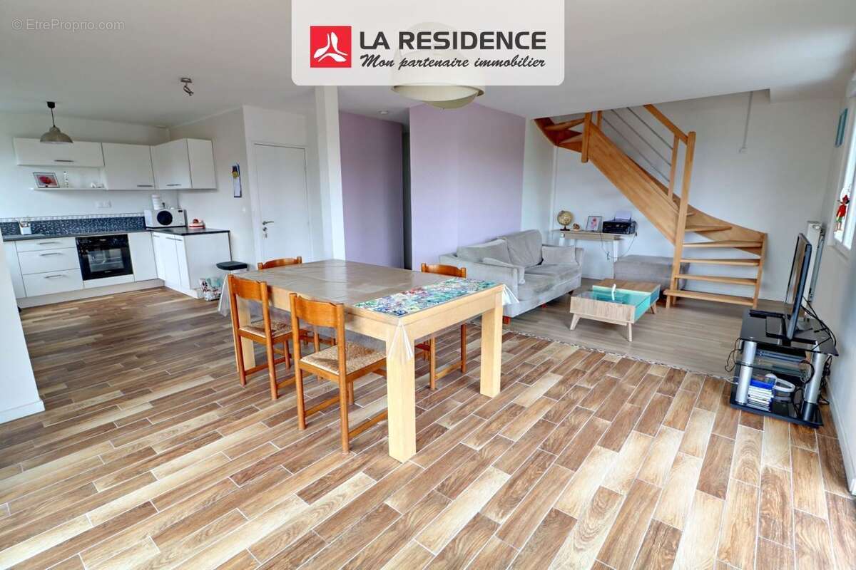 Maison 129 m² à Malaunay  - photo 2