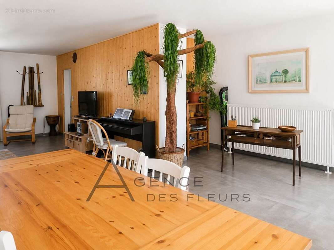 Maison Criquebeuf Sur Seine 6 pièce(s) 164 m2 - photo 4
