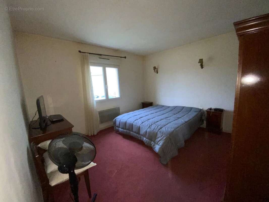 Maison à MAILLY-CHAMPAGNE