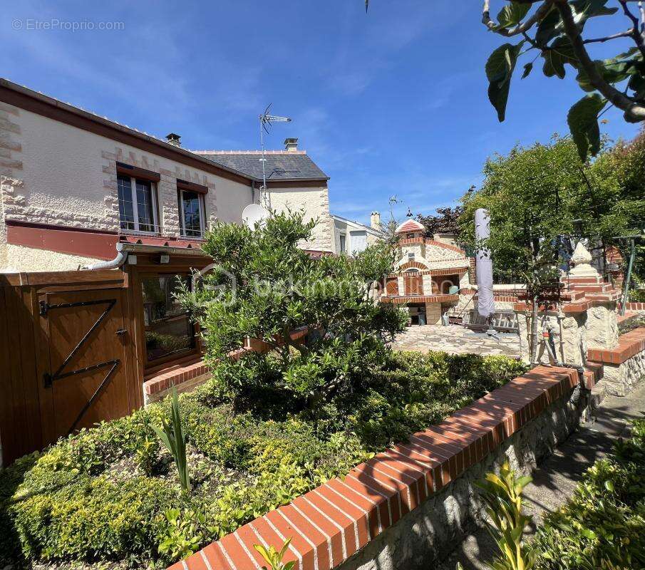 Maison familiale 113 m² – La Chapelle-Saint-Mesmin – DPE D - photo 2