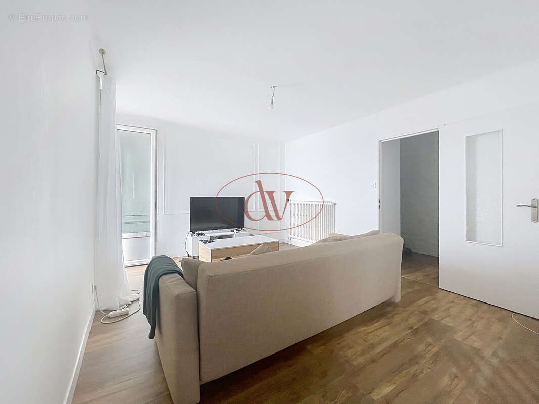 Appartement t3 / 74m2 / 3 ème étage /garage /  moyen vernet / perpignan - photo 6