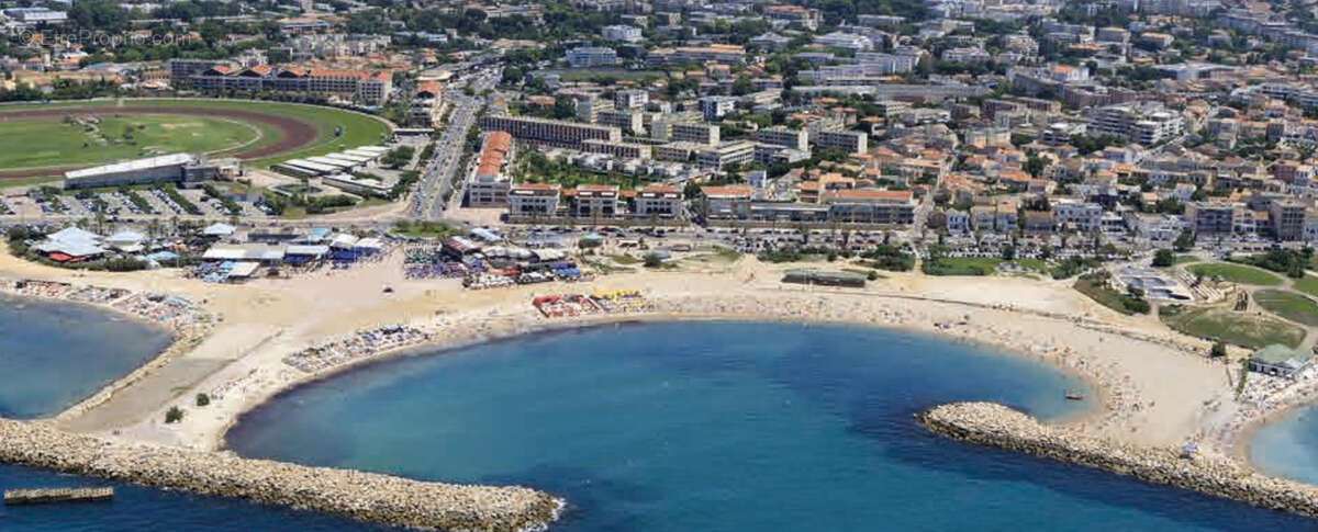 Appartement à MARSEILLE-8E