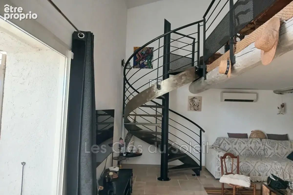 Maison 5 pièces 192 m² à vendre à La Valette-Du-Var (83160) - photo 7