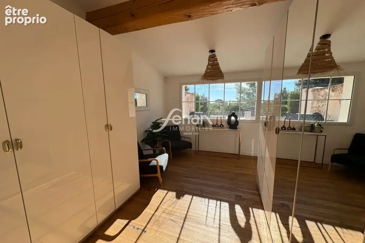 Maison 8 pièces 170 m² à vendre à Callas (83830) - photo 7