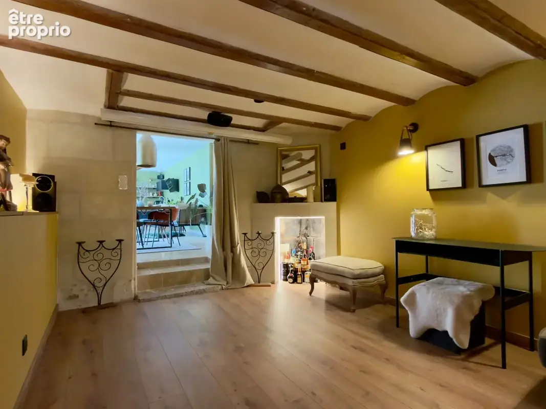 SAUMUR AGGLO, Bagneux. Maison tuffeau rénovée de 142m² avec terrasse et jardin paysagé clos - photo 6