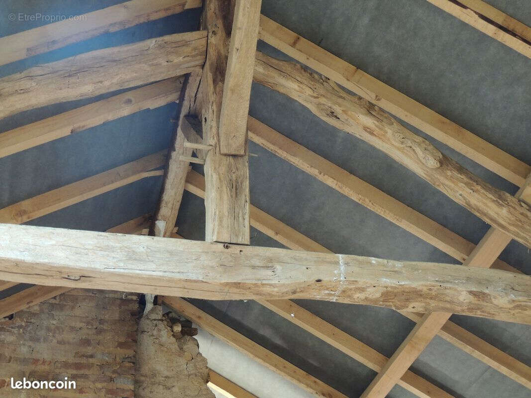 Maison à VEYRINES-DE-VERGT