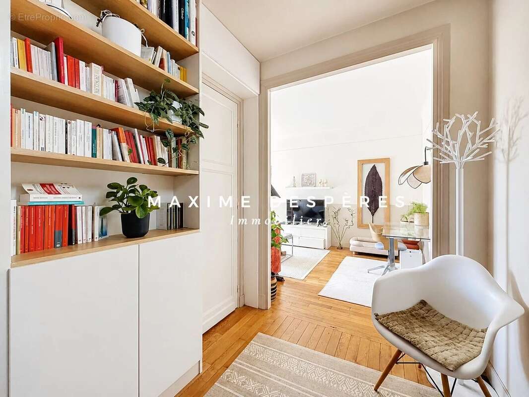 Appartement à NEUILLY-SUR-SEINE