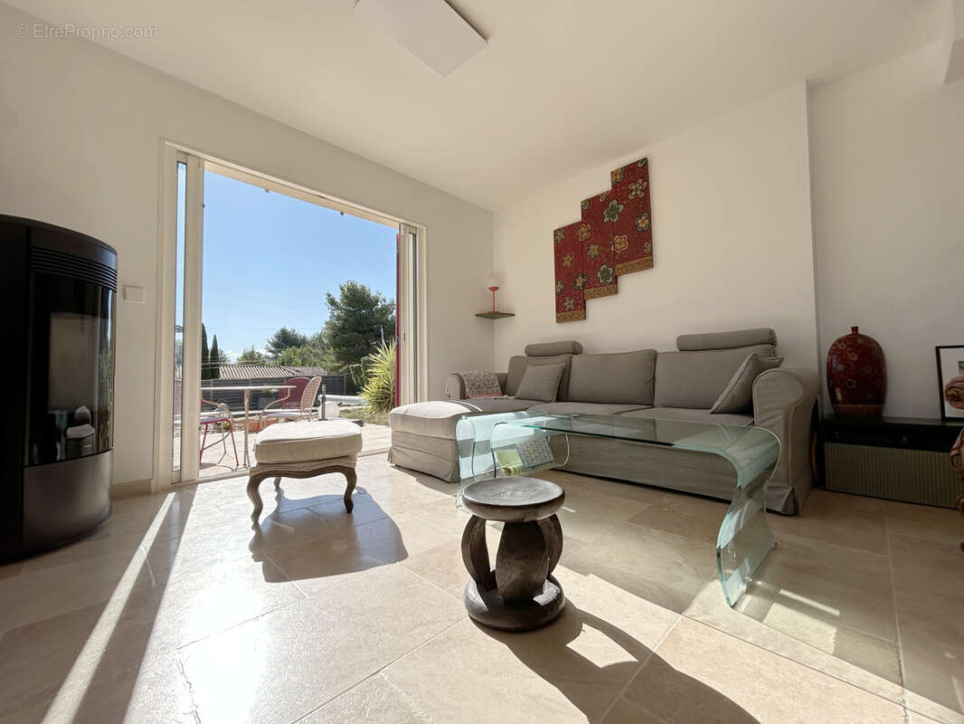 Maison à LEZIGNAN-CORBIERES