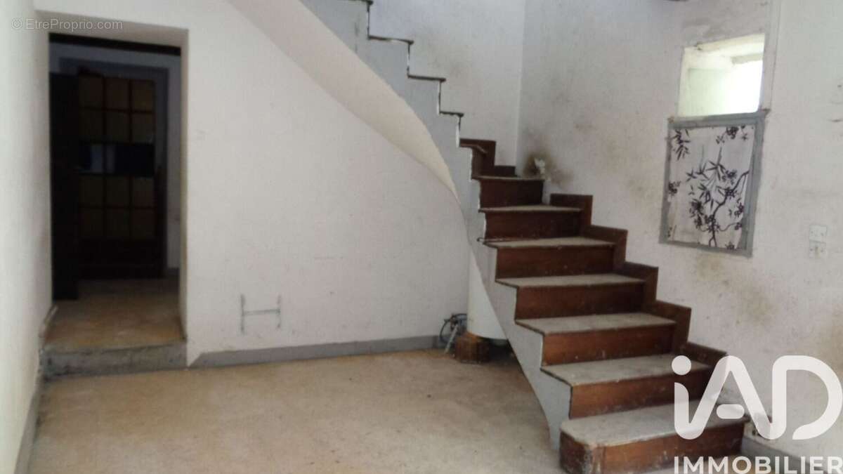 Photo 2 - Maison à MONTAGNAC