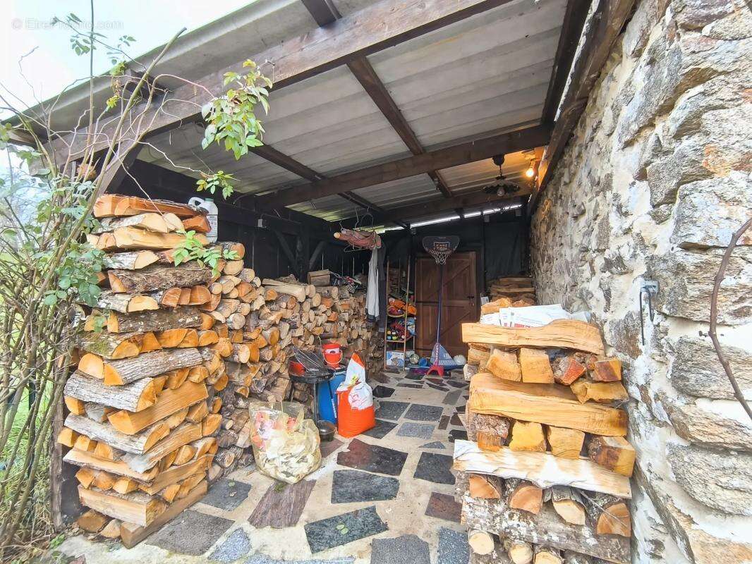 Maison à EGUZON-CHANTOME