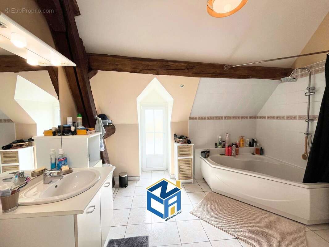 Maison à MAILLE