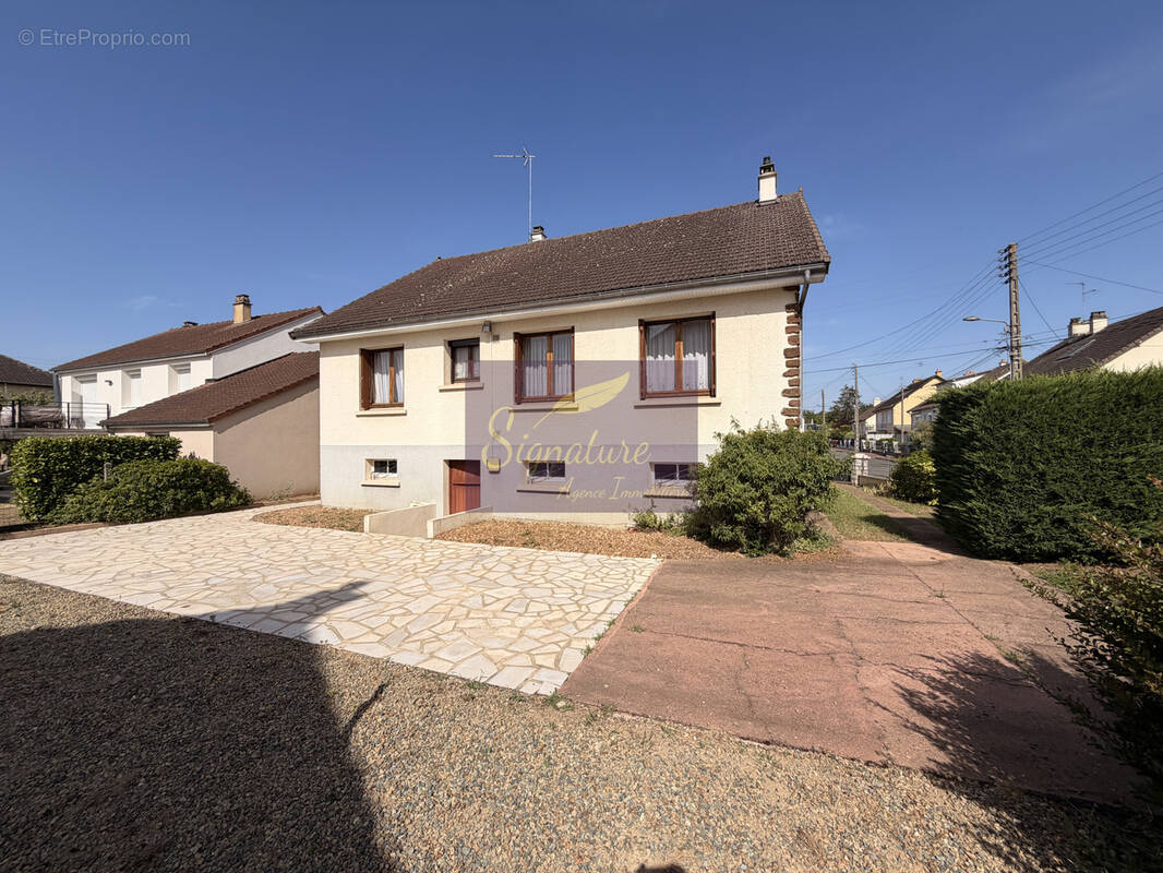 Maison à CHANGE