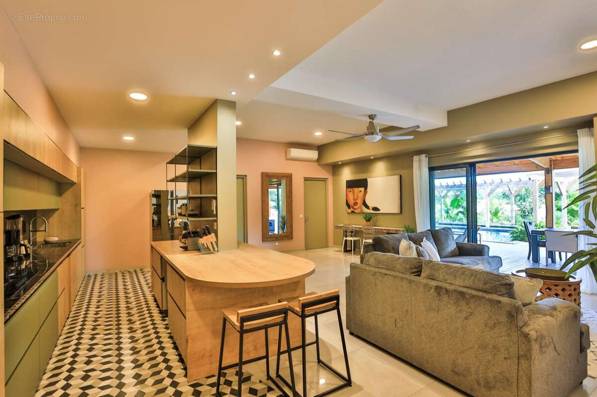 Maison à SAINT-MARTIN