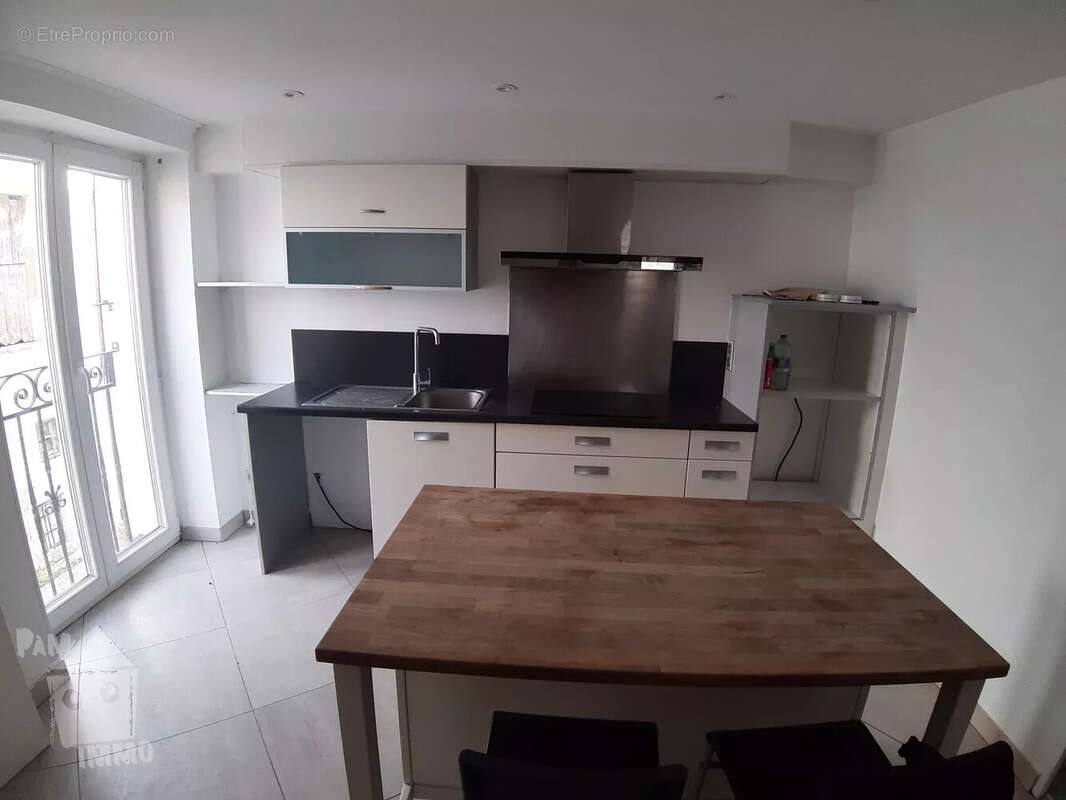 Proche Leyr grande maison de village - photo 5