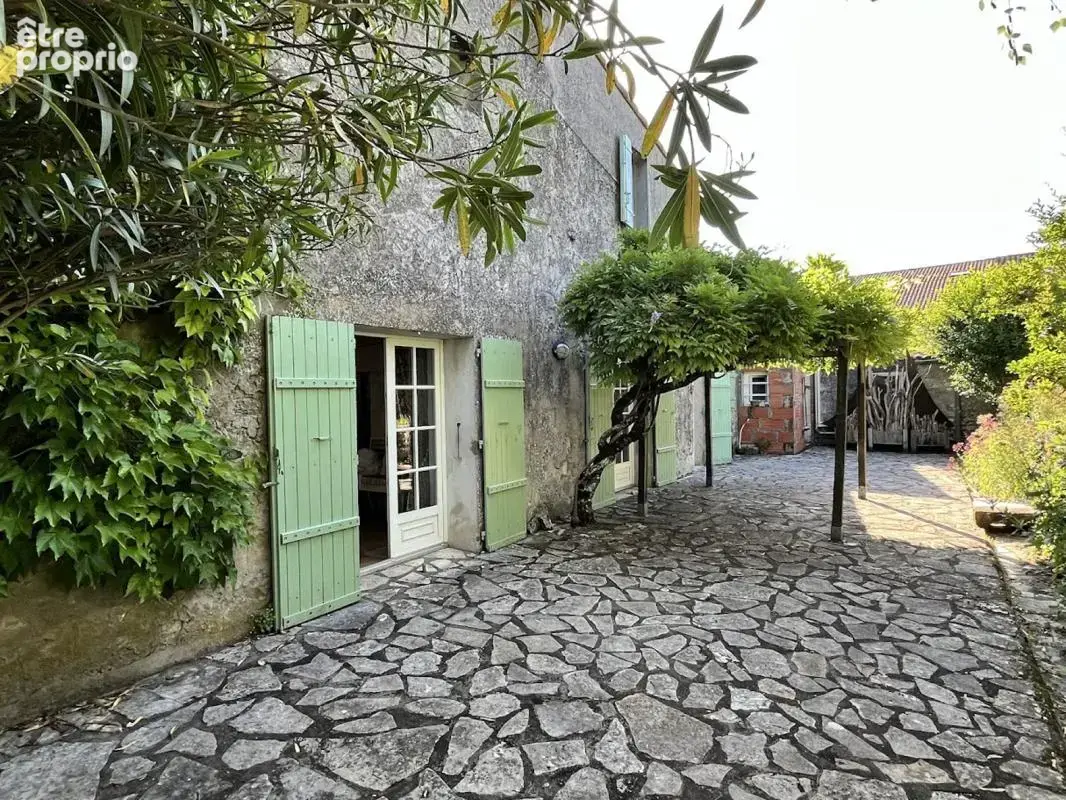 Maison 5 pièces 159 m² à vendre à Semussac (17120) - photo 5