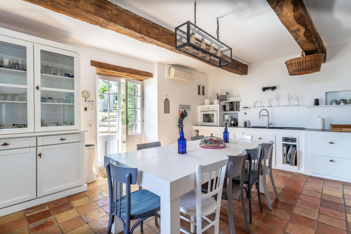 Maison en pierre avec annexe, piscine et jardin - photo 11