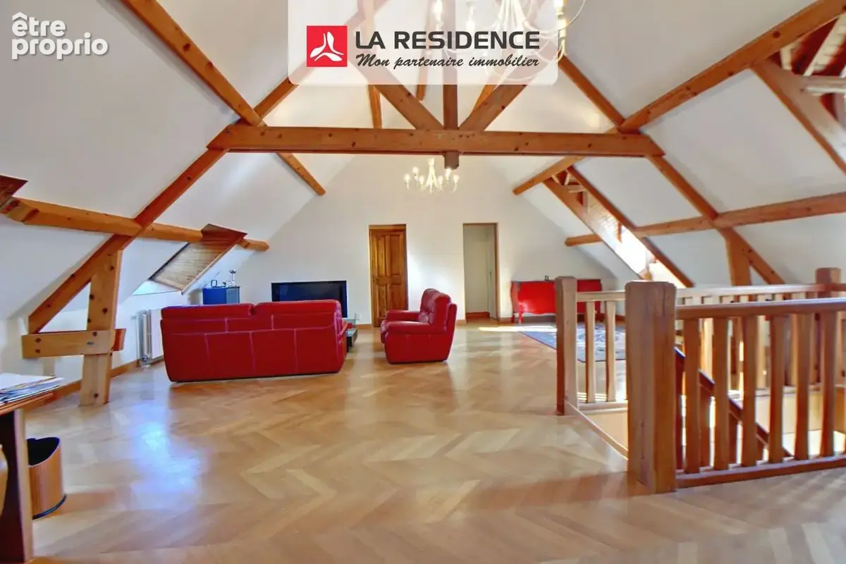 Maison 325 m² à Favrieux  - photo 8