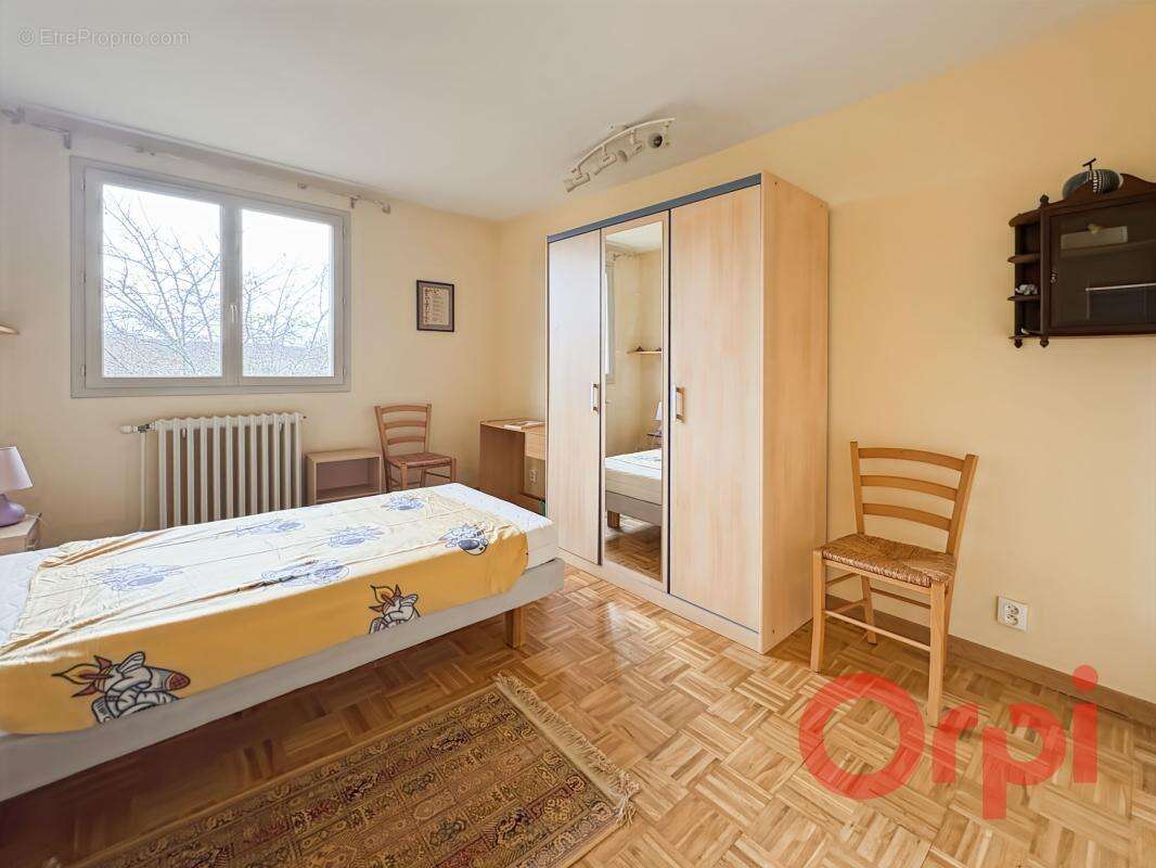 Maison à SAINT-AMAND-MONTROND