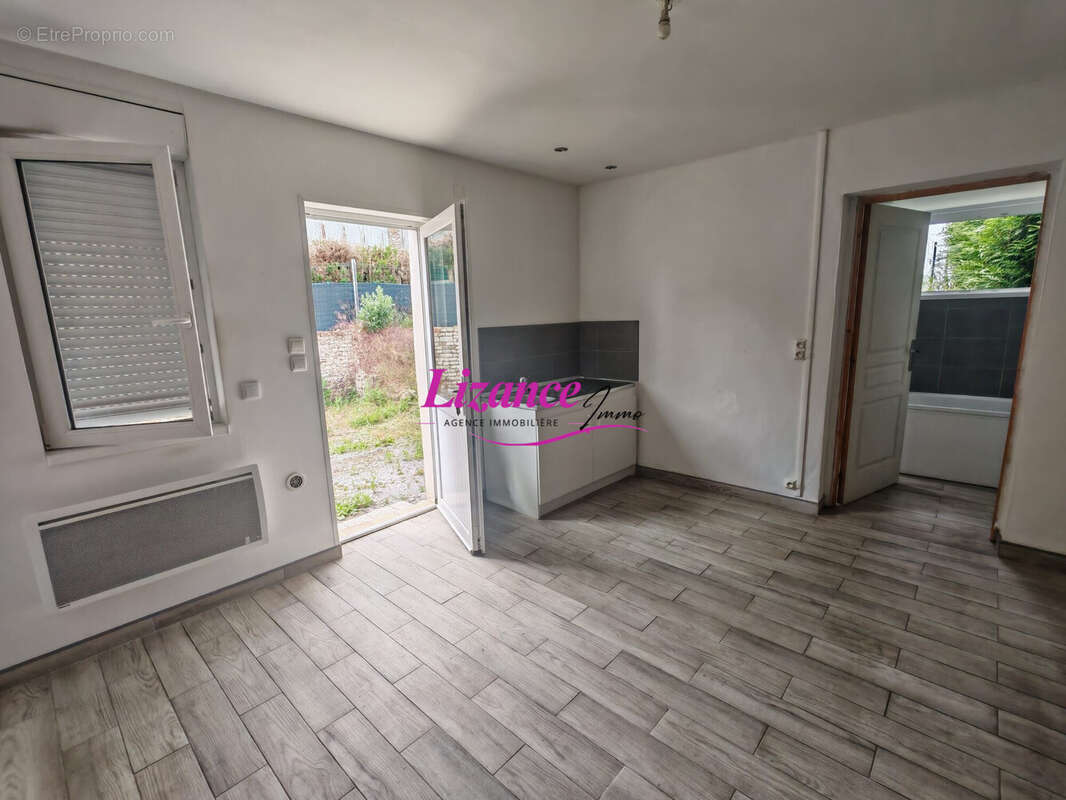 Maison 100 m² à Fontaine-Notre-Dame  - photo 7