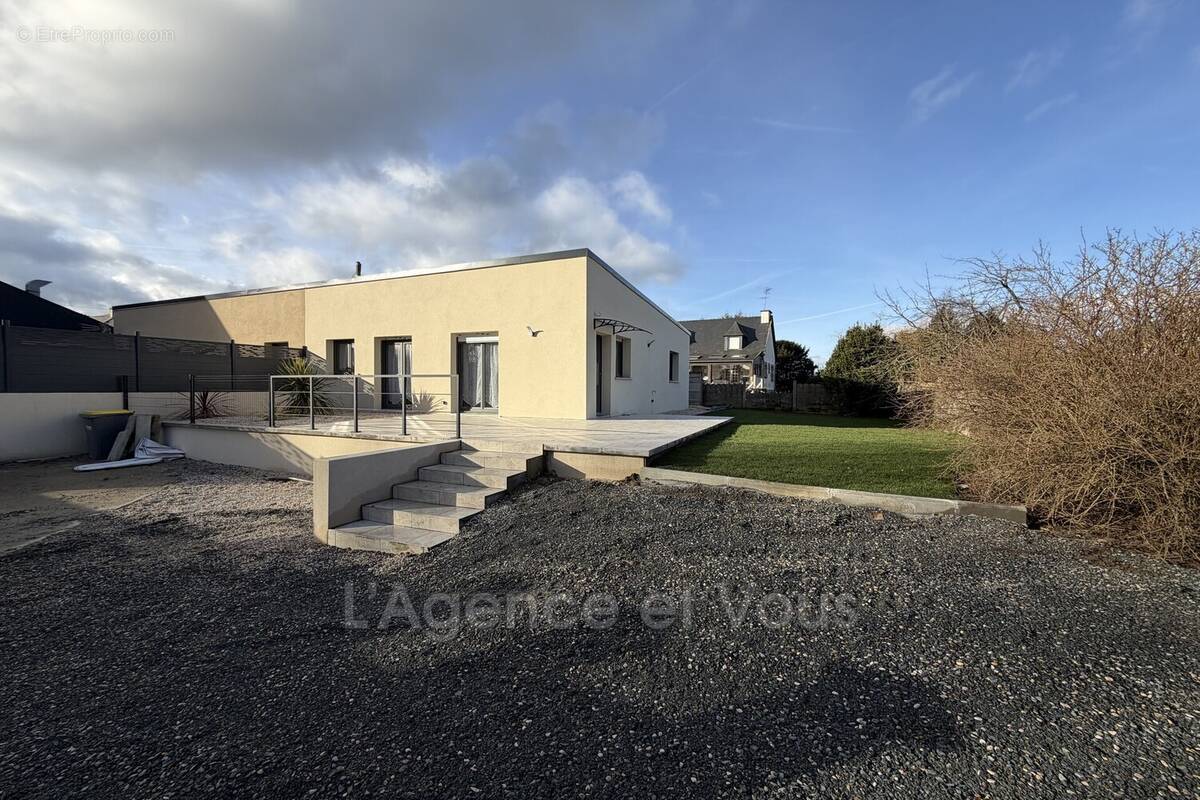 Maison à VILDE-GUINGALAN