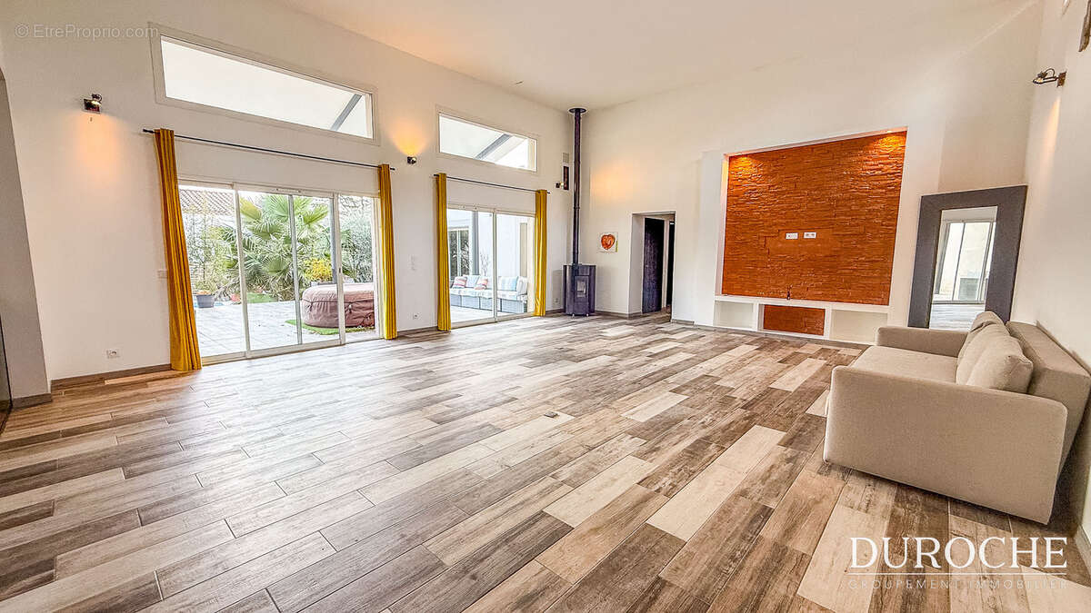 Maison à CASTILLON-DU-GARD