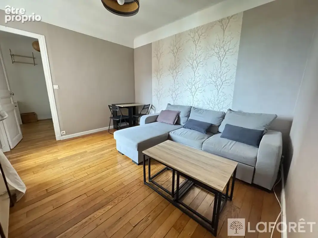 Deux pièces - 38m² - 6ème et dernier étage - photo 4