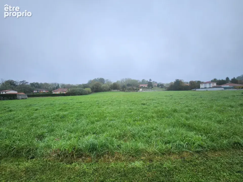 Terrain 420 m² à vendre à Vaugneray (69670) - photo 3