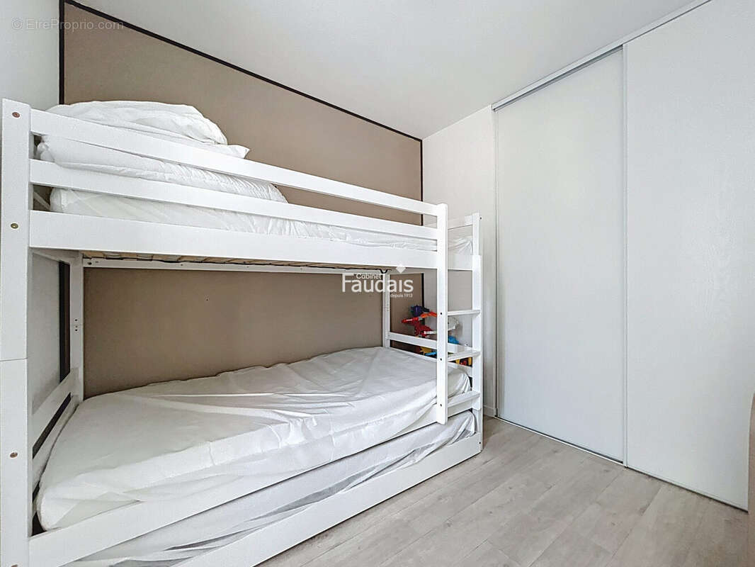 Appartement 43 m² à Grandcamp-Maisy  - photo 8