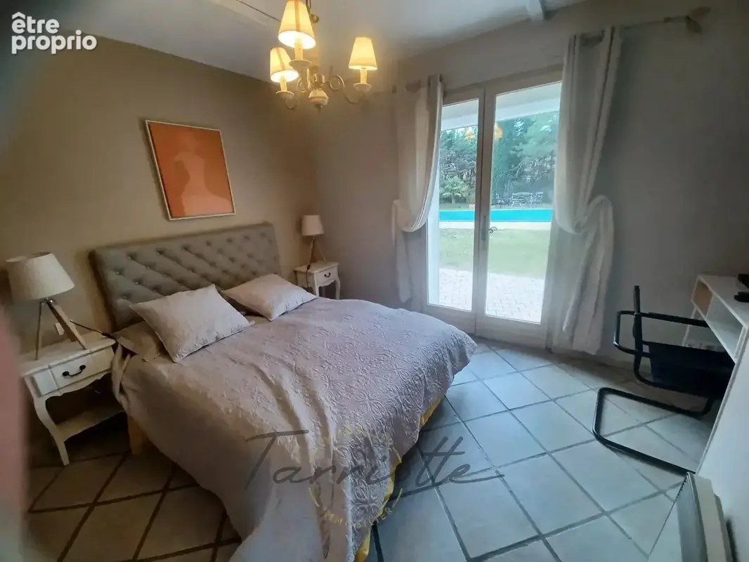 VILLA - 10570 - photo 10