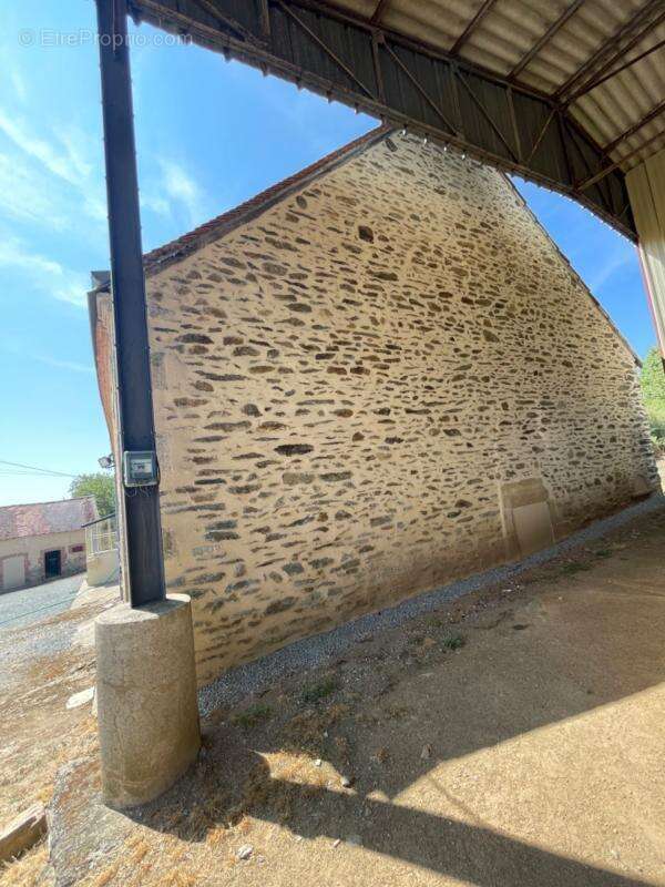 Ancienne ferme lourdoueix saint pierre (23) - photo 17