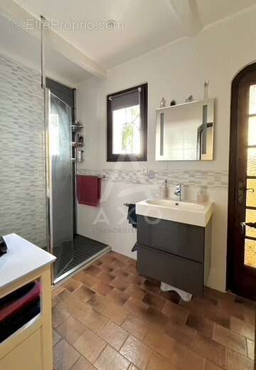 Maison à SAINT-THIBERY