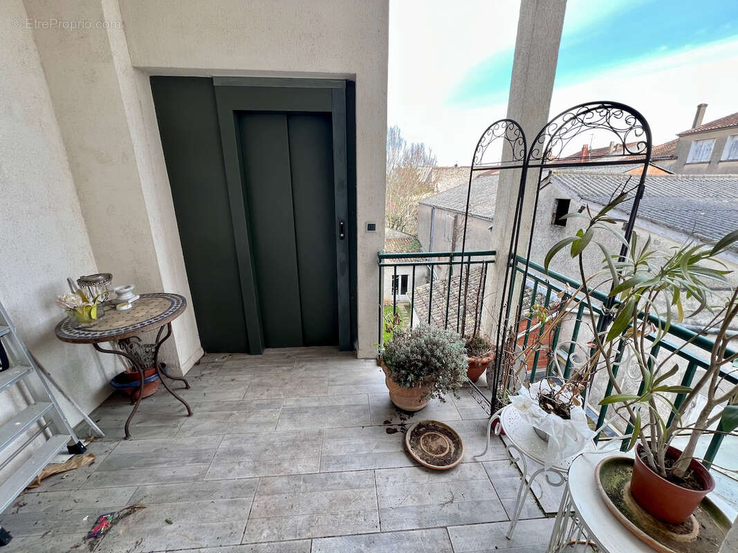 Appartement à VILLENEUVE-SUR-LOT