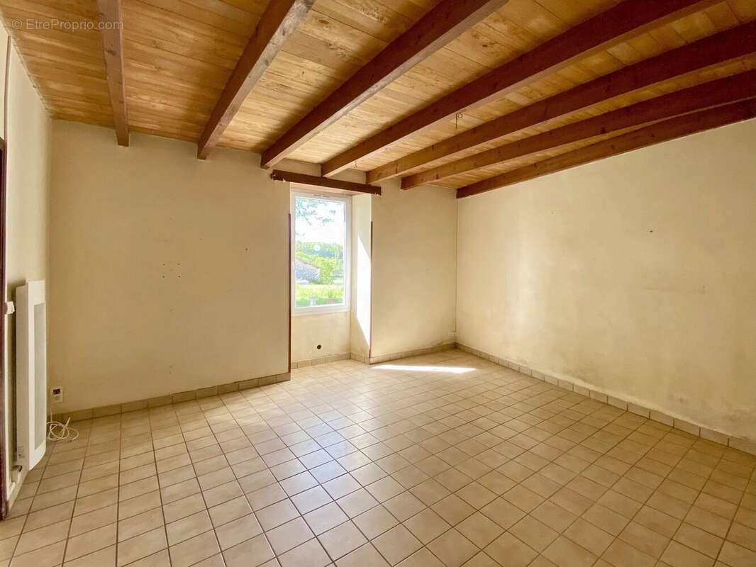 Maison à MONFLANQUIN