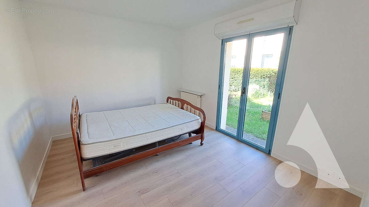Appartement à SAINT-REMY-LES-CHEVREUSE