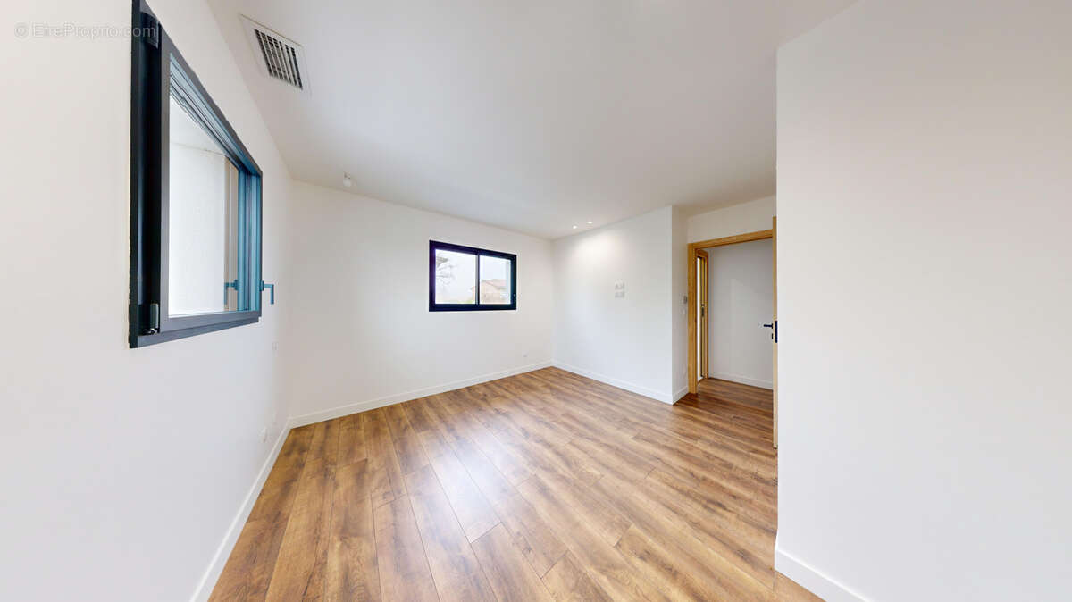 Maison à CORNEBARRIEU