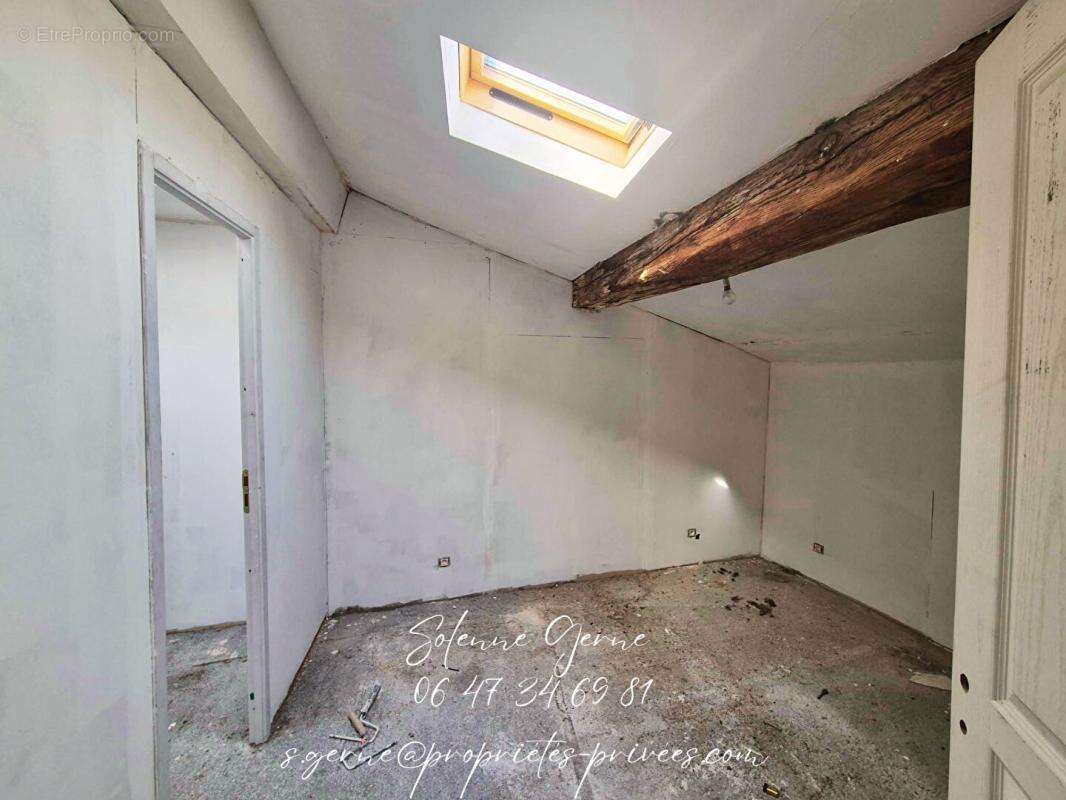 Appartement à SAINT-CHINIAN