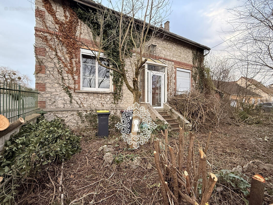 Maison à BRAY-SUR-SEINE