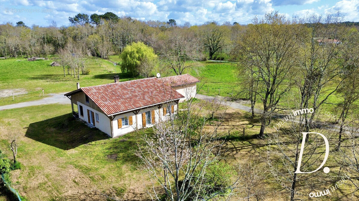 Maison à SOUSTONS