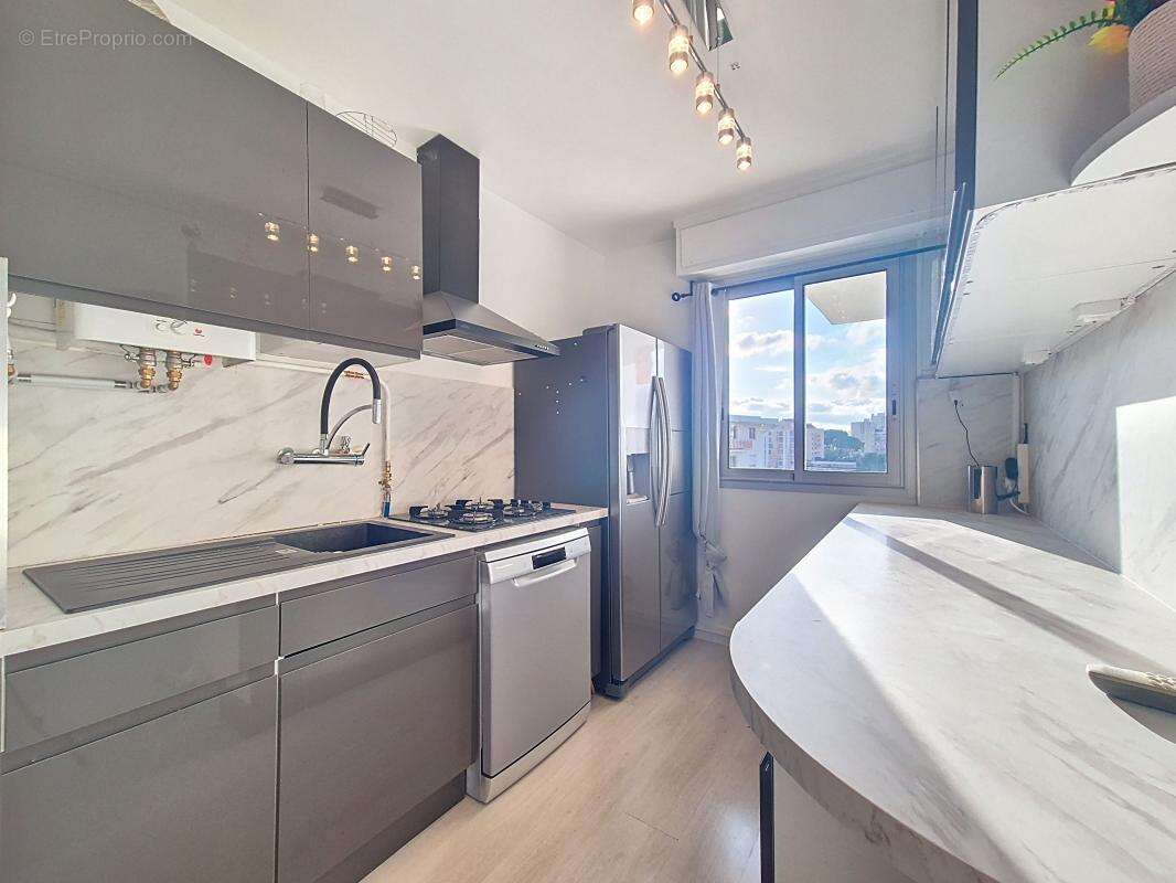 Appartement à LE CANNET