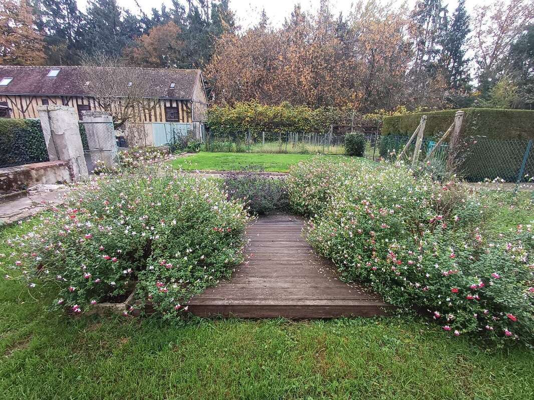 Photo 9 - Maison à COURTALAIN