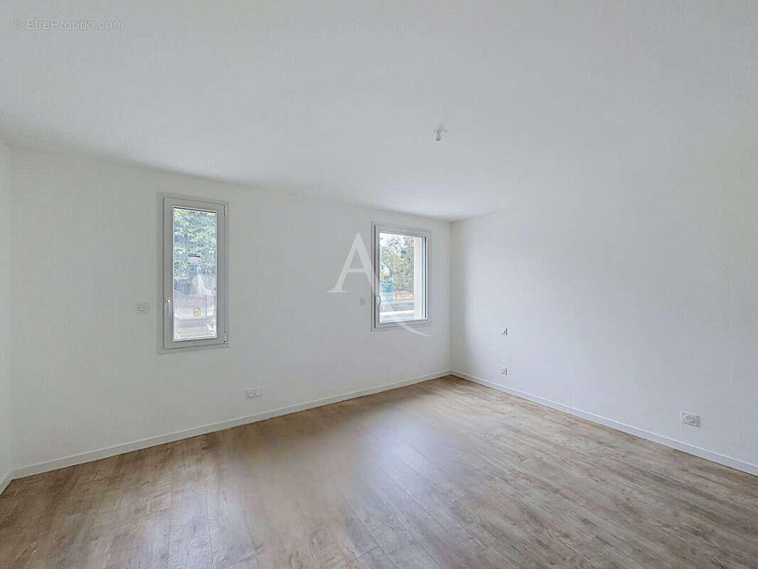 Maison Les Ponts De Ce 6 pièce(s) - photo 8