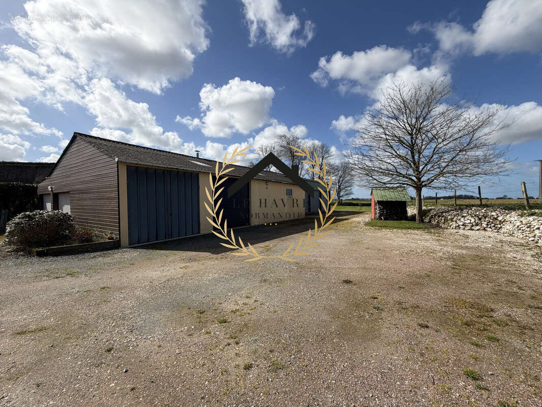 Maison à ANGERVILLE-L'ORCHER